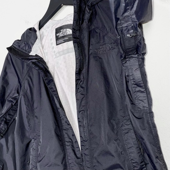 The North Face Venture 2 Jacket Black - Picture 7 of 13